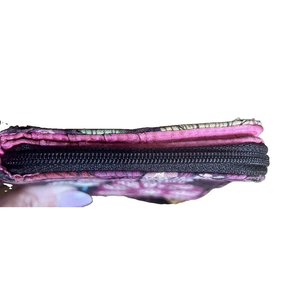 Vera Bradley (2007) Mod Floral Pink Small Zip Around Wallet Boho Chic Classic
